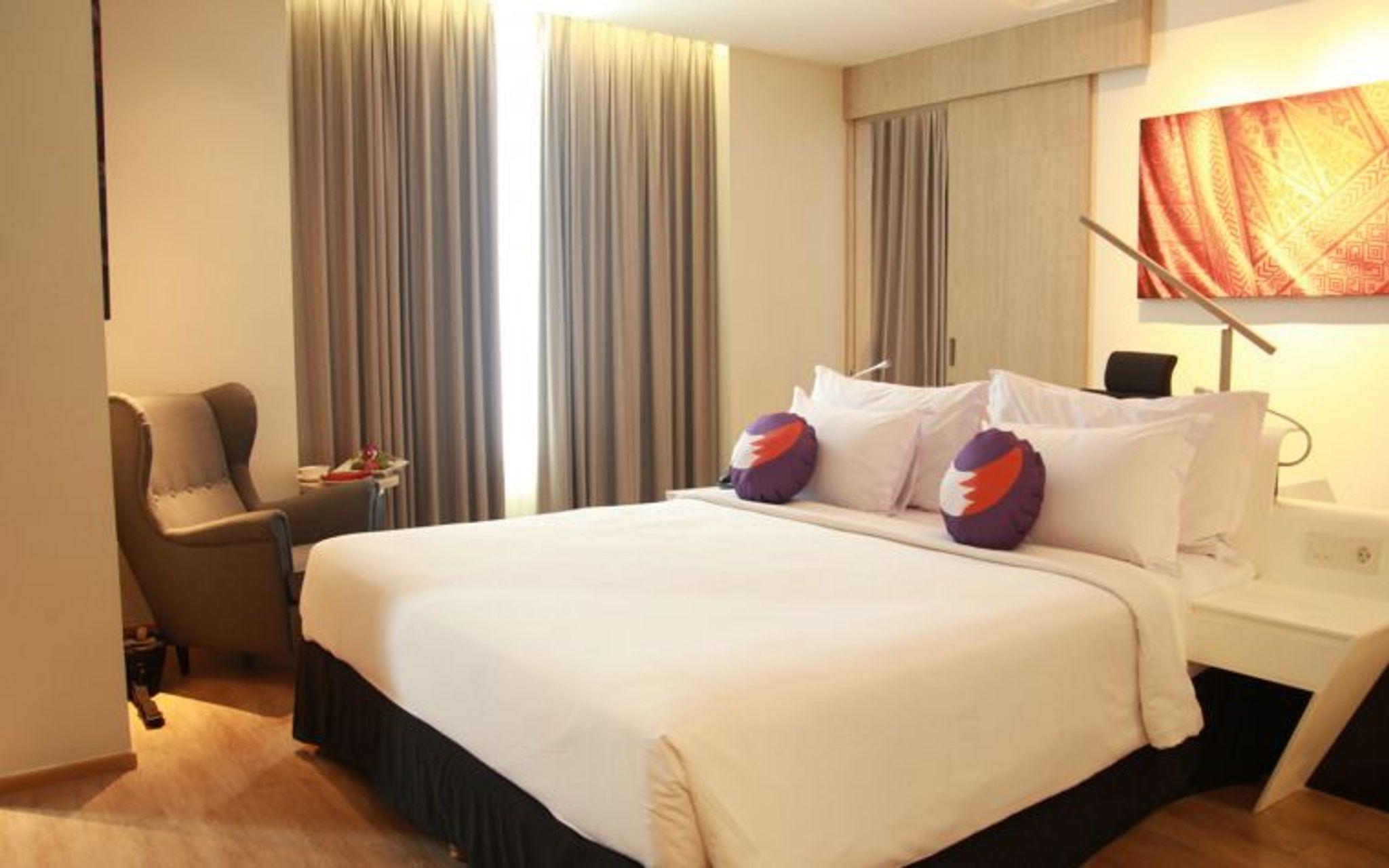 Fox Hotel Пеканбару Экстерьер фото