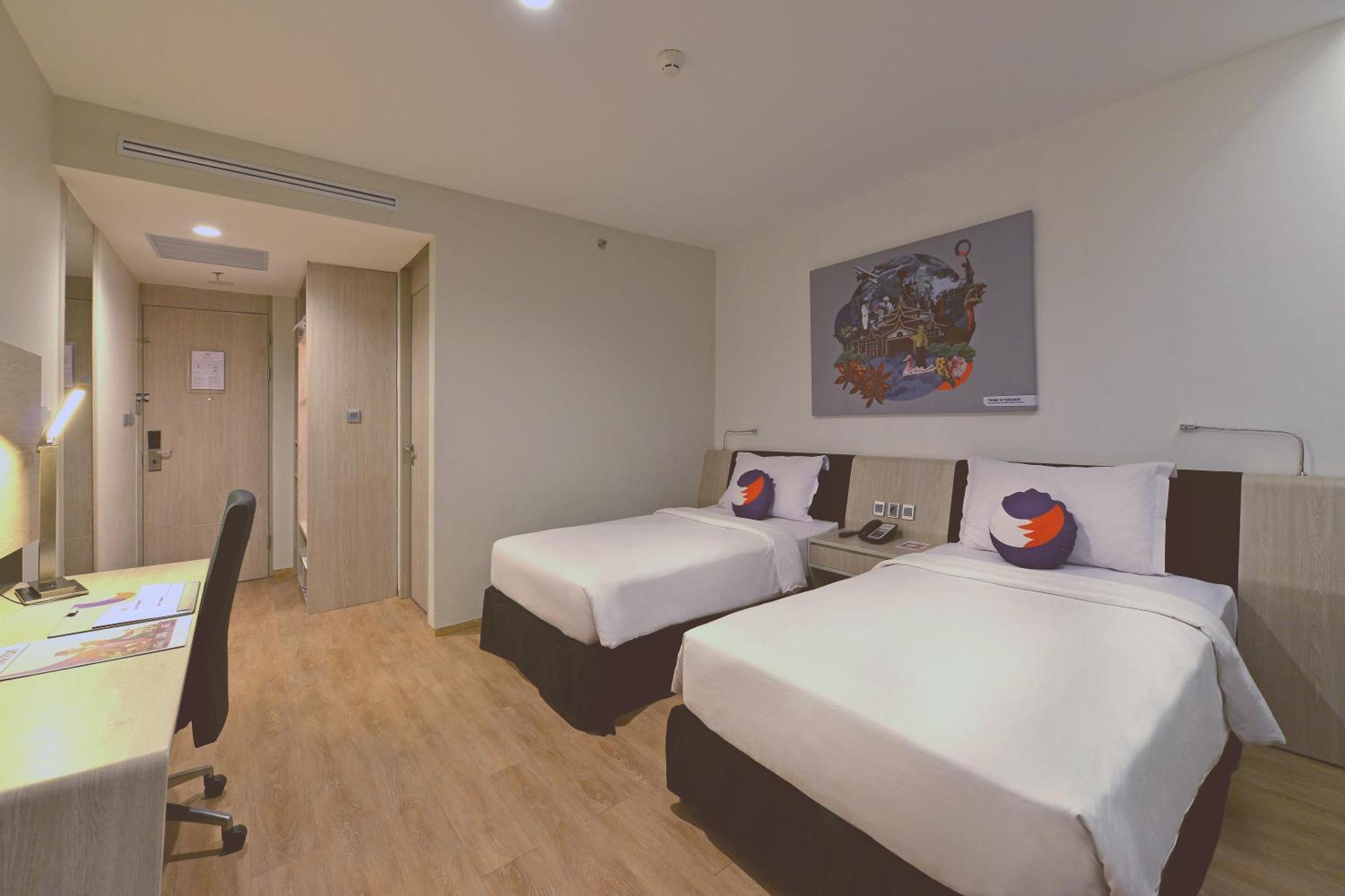 Fox Hotel Пеканбару Экстерьер фото